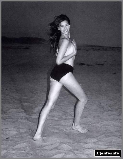 Голая звезда Лив Тайлер