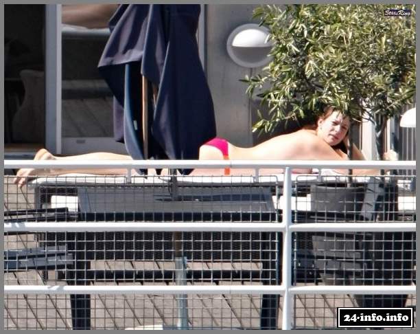 Голая звезда Лив Тайлер