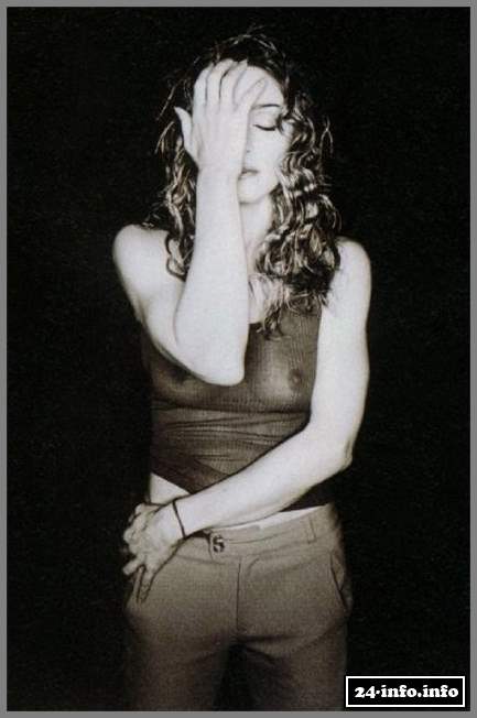 Голая звезда Мадонна