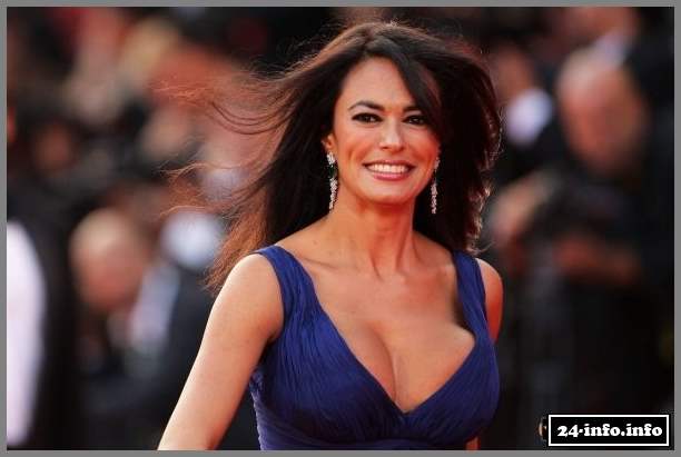 Голая звезда Мария Грация Кучинотта