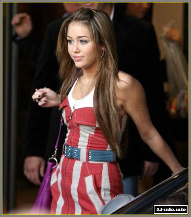 Голая звезда Майли Сайрус