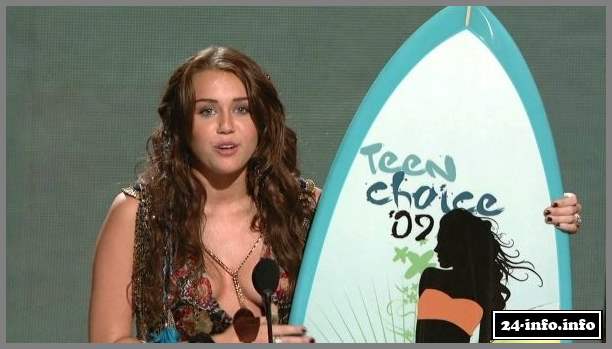 Голая звезда Майли Сайрус