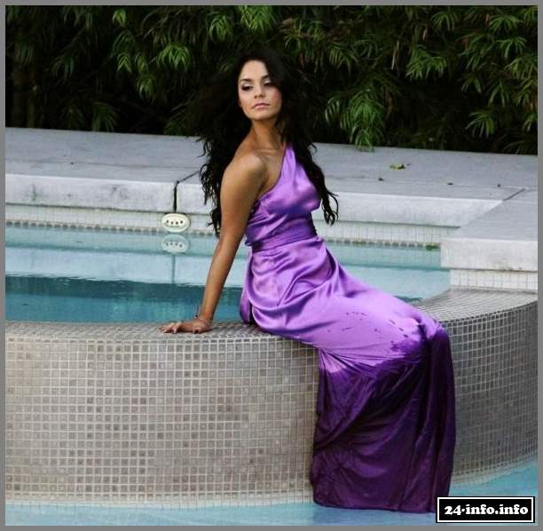 Голая звезда Ванесса Хадженс