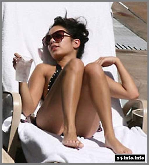 Голая звезда Ванесса Хадженс