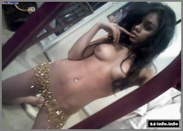 Голая звезда Ванесса Хадженс