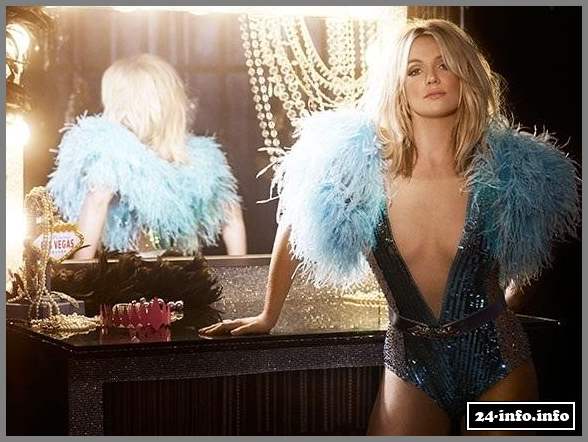 Бритни Спирс стыдится своего нового клипа