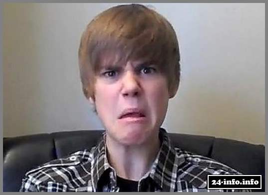 Фанат потратил $100,000 на пластическую операцию, чтобы походить на... Фанат потратил $100,000 на пластическую операцию, чтобы походить на...