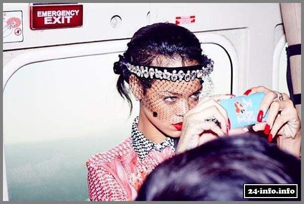 Рианна в летней фотосессии