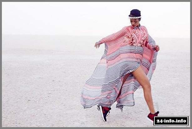 Рианна в летней фотосессии Рианна в летней фотосессии