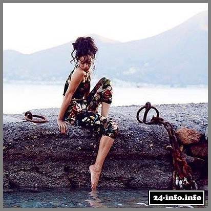 Рианна в летней фотосессии Рианна в летней фотосессии