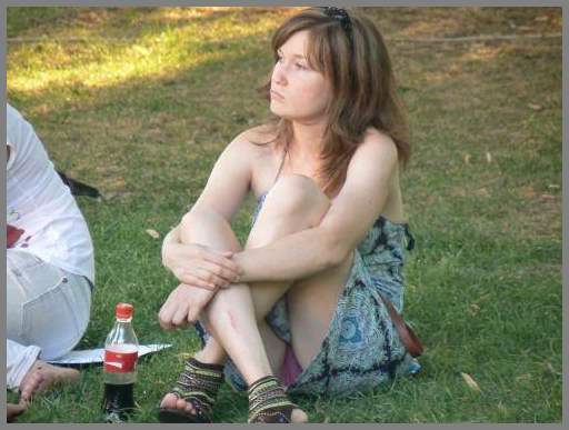 Грязные трусы и волосатые пизды грешниц в юбках