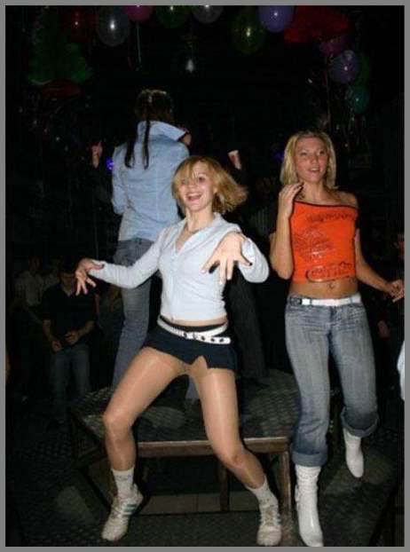 Подборка кадров с голыми задницами и булками