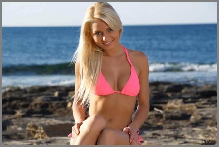 Роскошная красавица с великолепным телом