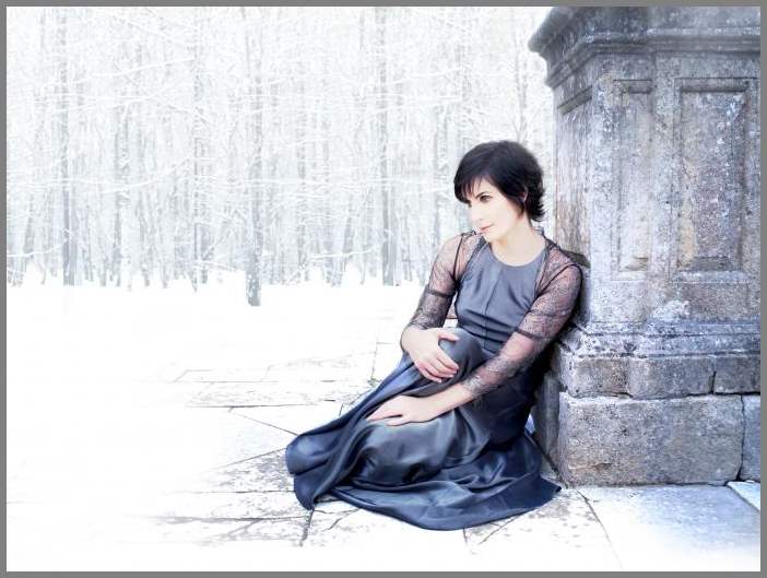 Фотосессия для альбома And Winter Came (2008)