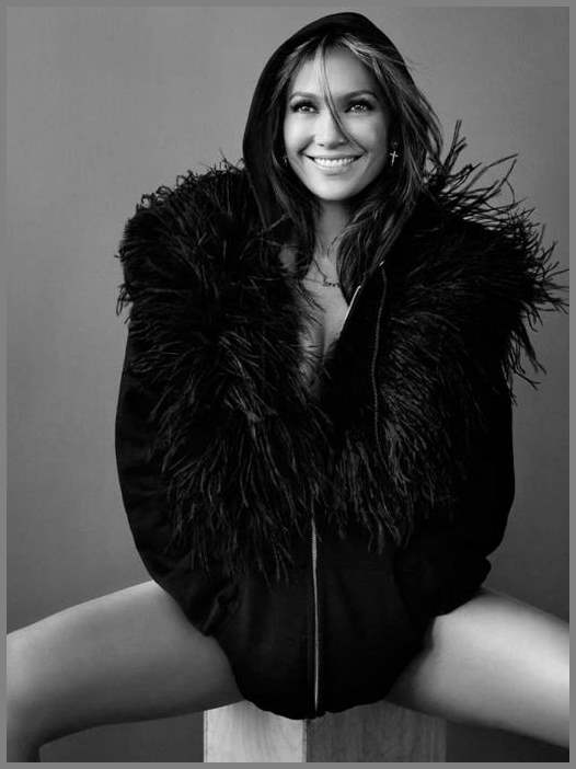 Фотосессия для журнала Marie Claire (июнь 2010)