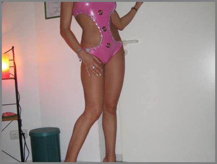 НЮ - личные фото развратной блондинки