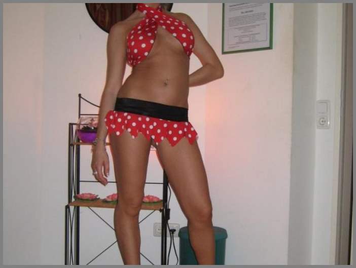 НЮ - личные фото развратной блондинки