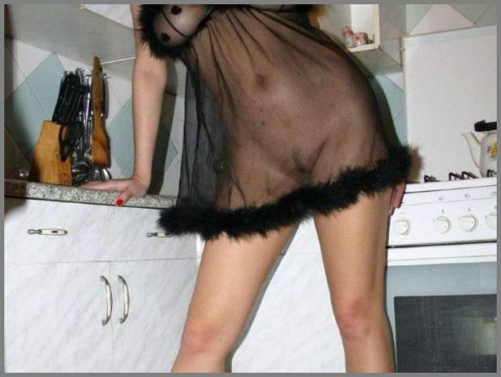 НЮ - шикарная девушка с пышными формами