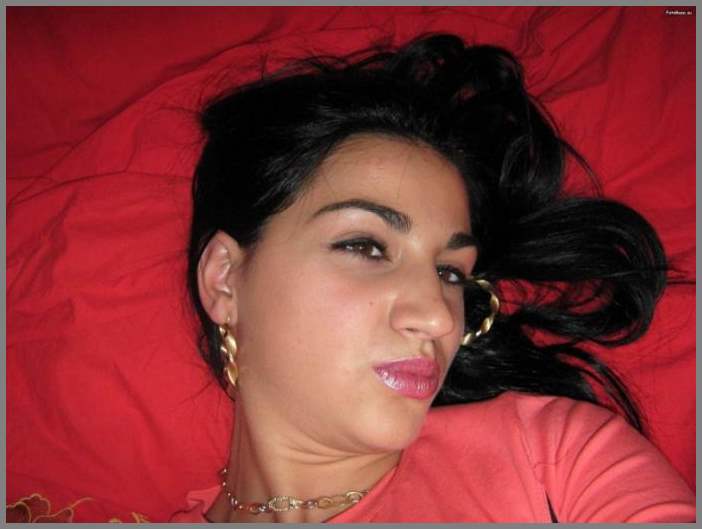 Частное НЮ - очень сексапильная девчёнка в разных позах