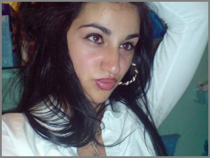 Частное НЮ - очень сексапильная девчёнка в разных позах