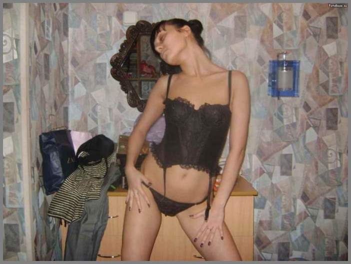 Личное НЮ - Сладкая девочка Карина выложила горячие фото