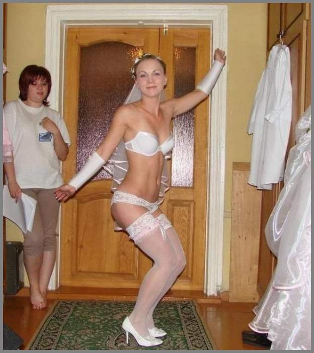 Подборка частных эротических фоток голых невест