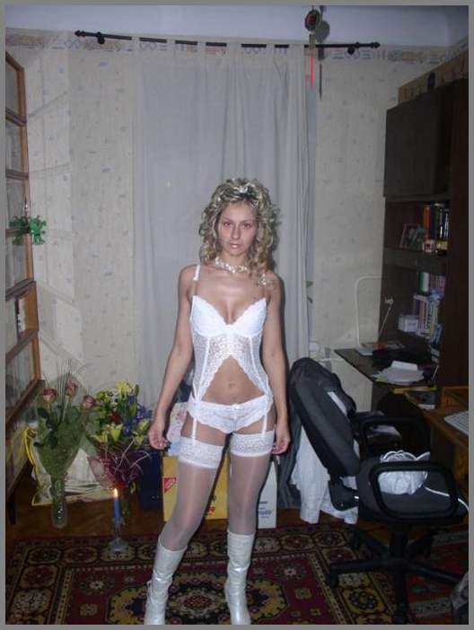 Подборка частных эротических фоток голых невест