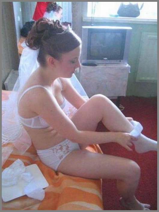 Подборка частных эротических фоток голых невест