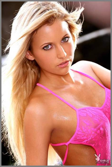 Мокрая Heather Jo Hughes