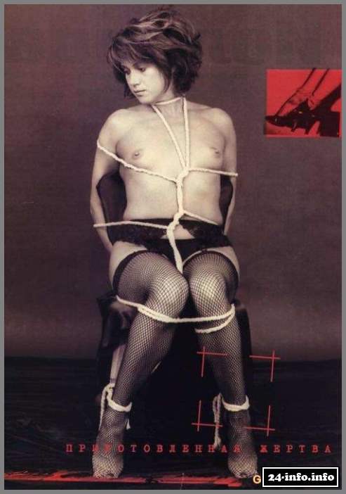 Голая Иоланда Чен (фото 18+)