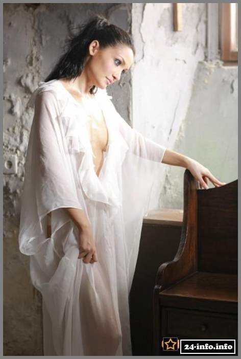 Голая Меседа Багаудинова (фото 18+)