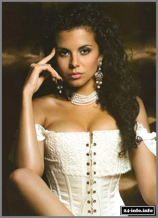 Голая Настя Каменских (новые фото)