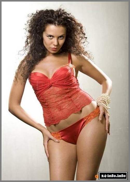 Голая Настя Каменских (новые фото)