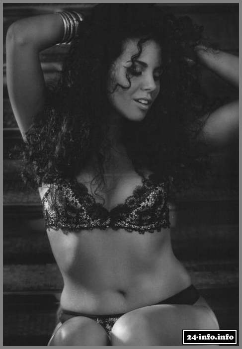 Голая Настя Каменских (новые фото)