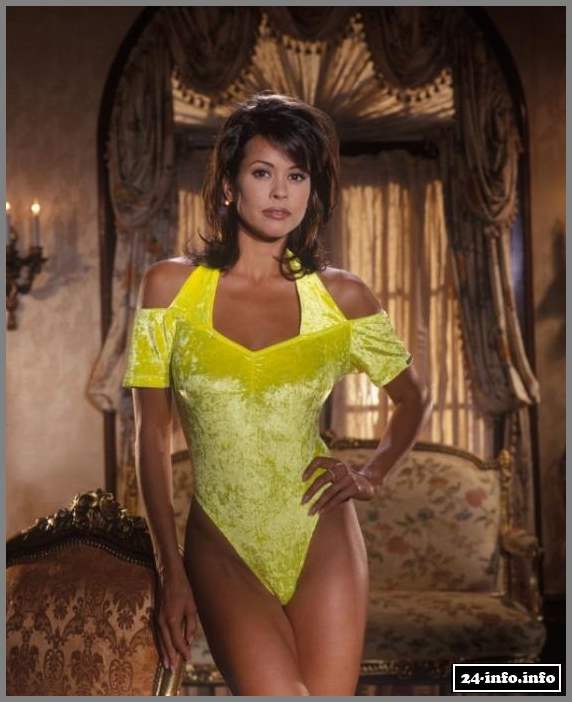 Голая звезда Брук Берк