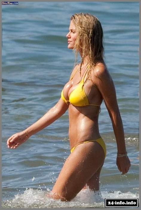 Голая звезда Бруклин Декер