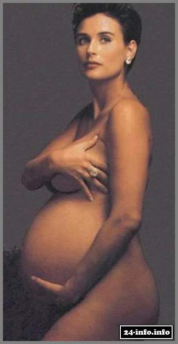 Голая звезда Деми Мур