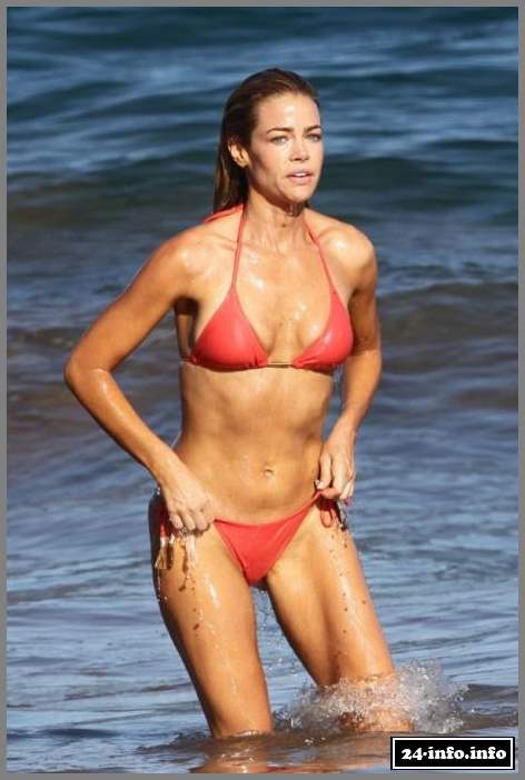 Голая звезда Дениз Ричардс