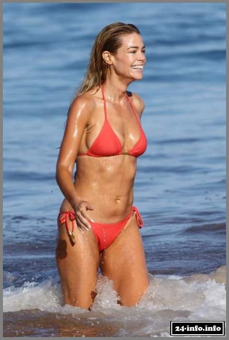 Голая звезда Дениз Ричардс