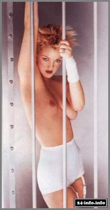 Голая звезда Дрю Бэрримор