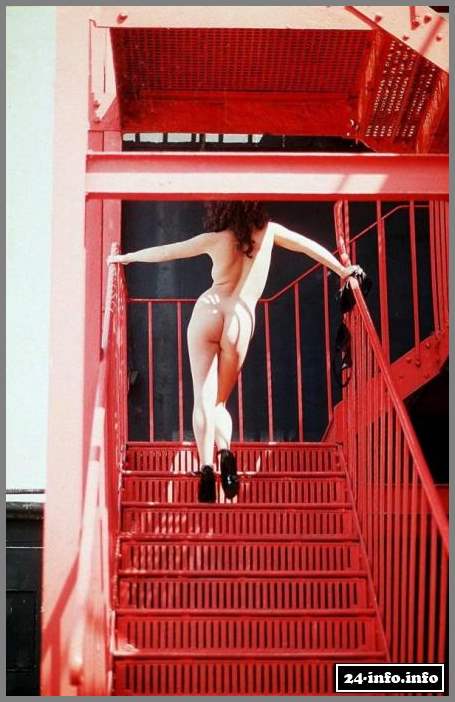 Голая звезда Джерри Холливелл