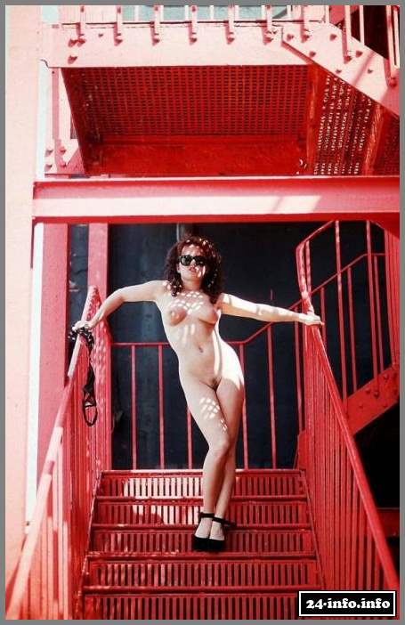 Голая звезда Джерри Холливелл