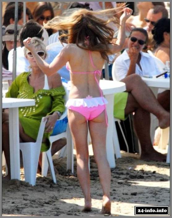 Голая звезда Джерри Холливелл