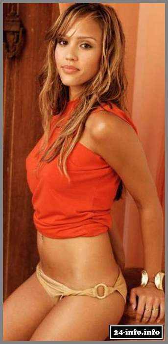 Голая звезда Джессика Альба