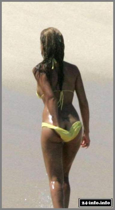 Голая звезда Джессика Альба