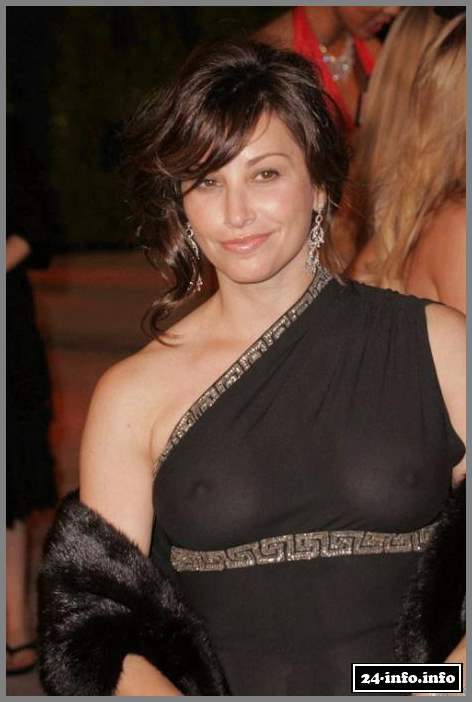 Голая звезда Джина Гершон