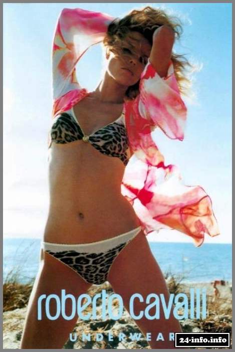 Голая звезда Ева Герцигова