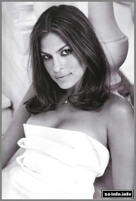 Голая звезда Ева Мендес