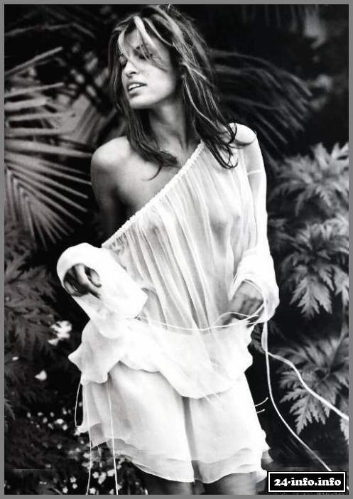 Голая звезда Ева Мендес