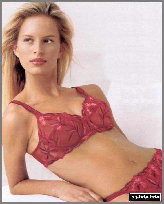 Голая звезда Каролина Куркова